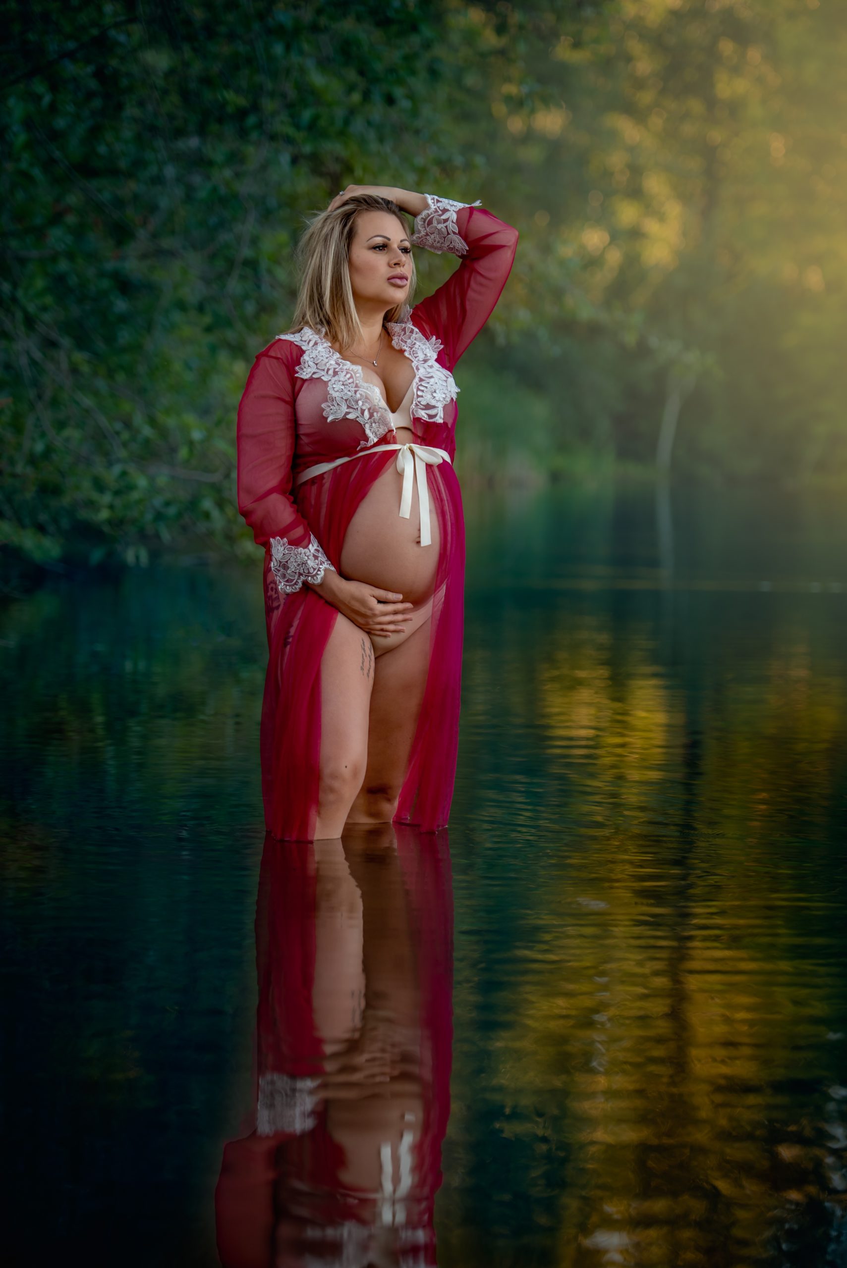 Maternity session in the water Vancouver Portrait Photographer